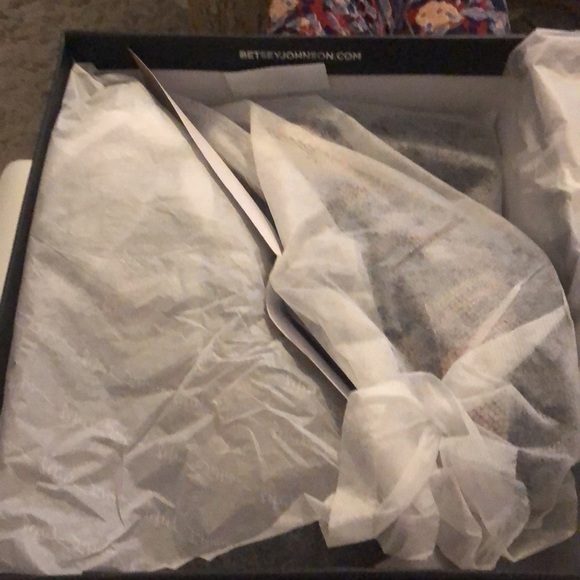 Betsey Johnson Adelyn White Plaid Heel Loafers NIB 7.5 - Picture 8 of 10